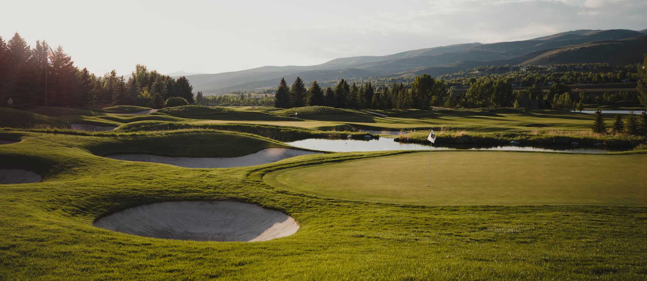 A beautiful golf course in Colorado, USA.